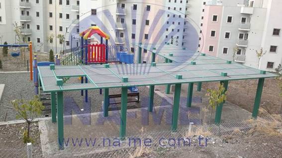 Çocuk parkı gölgeliği