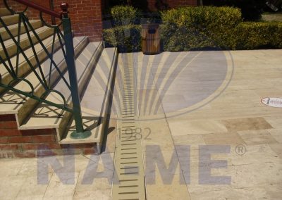 Polyethylene (HDPE) Grating