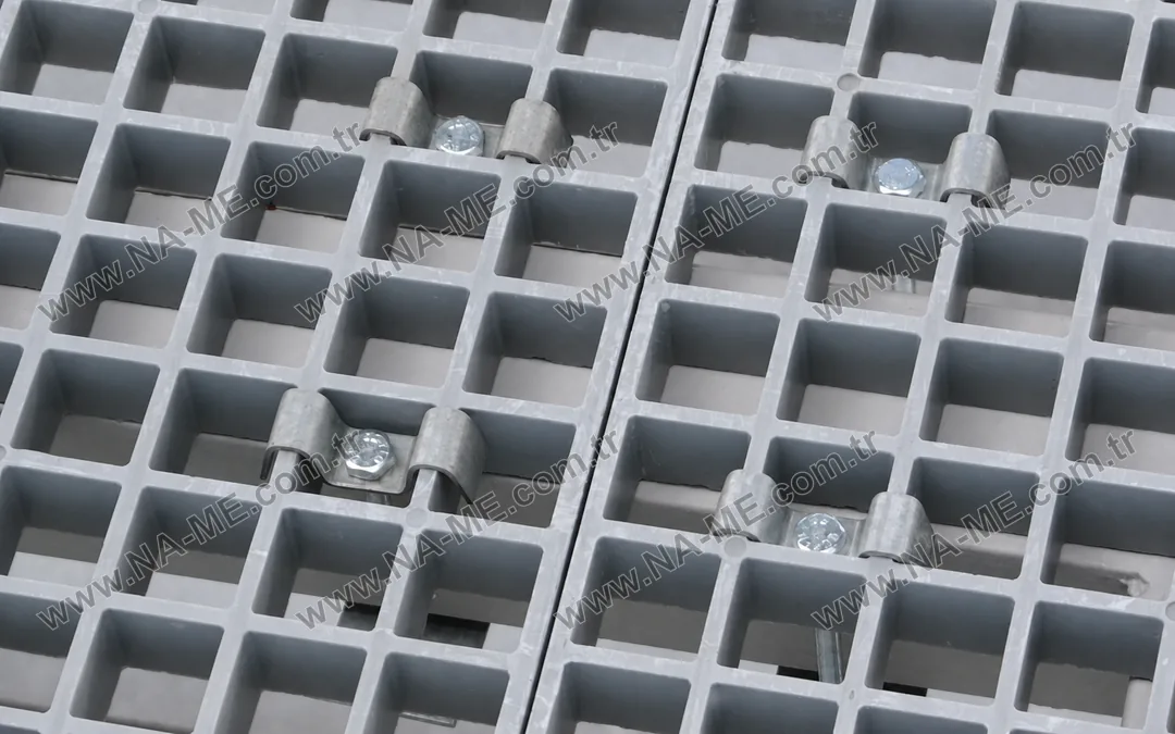 CTP ızgara üzerinde metal bağlantı elemanı detayı