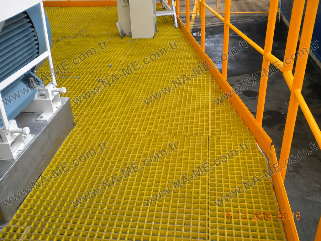 Endüstriyel tesiste çalışma erişimi sağlayan CTP ızgara platform