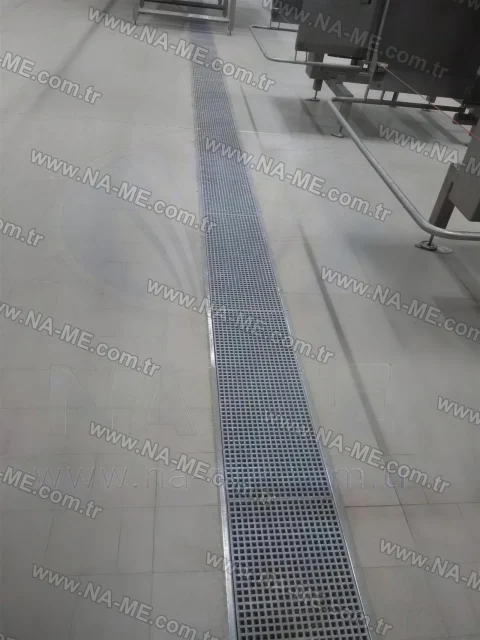 Hygienic trench grating in a food production area