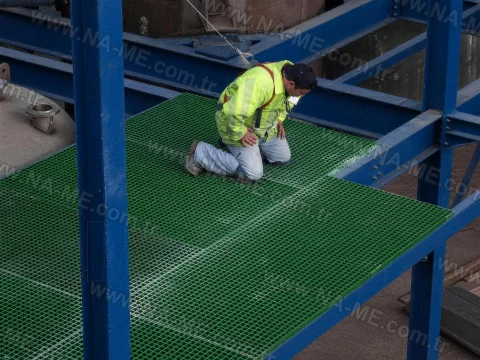 Safe FRP maintenance platform at height